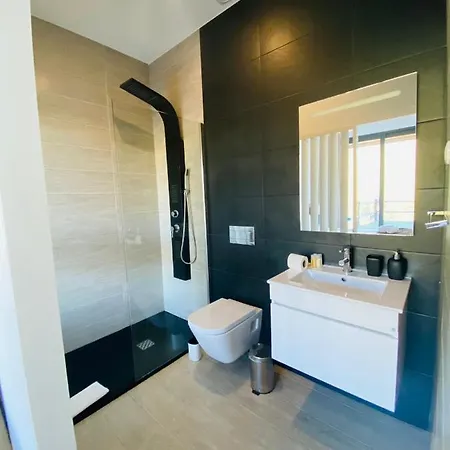 Dobau Casas *
