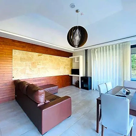 Dobau Casas * Vieira do Minho