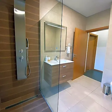 Dobau Casas Feriepark Vieira do Minho